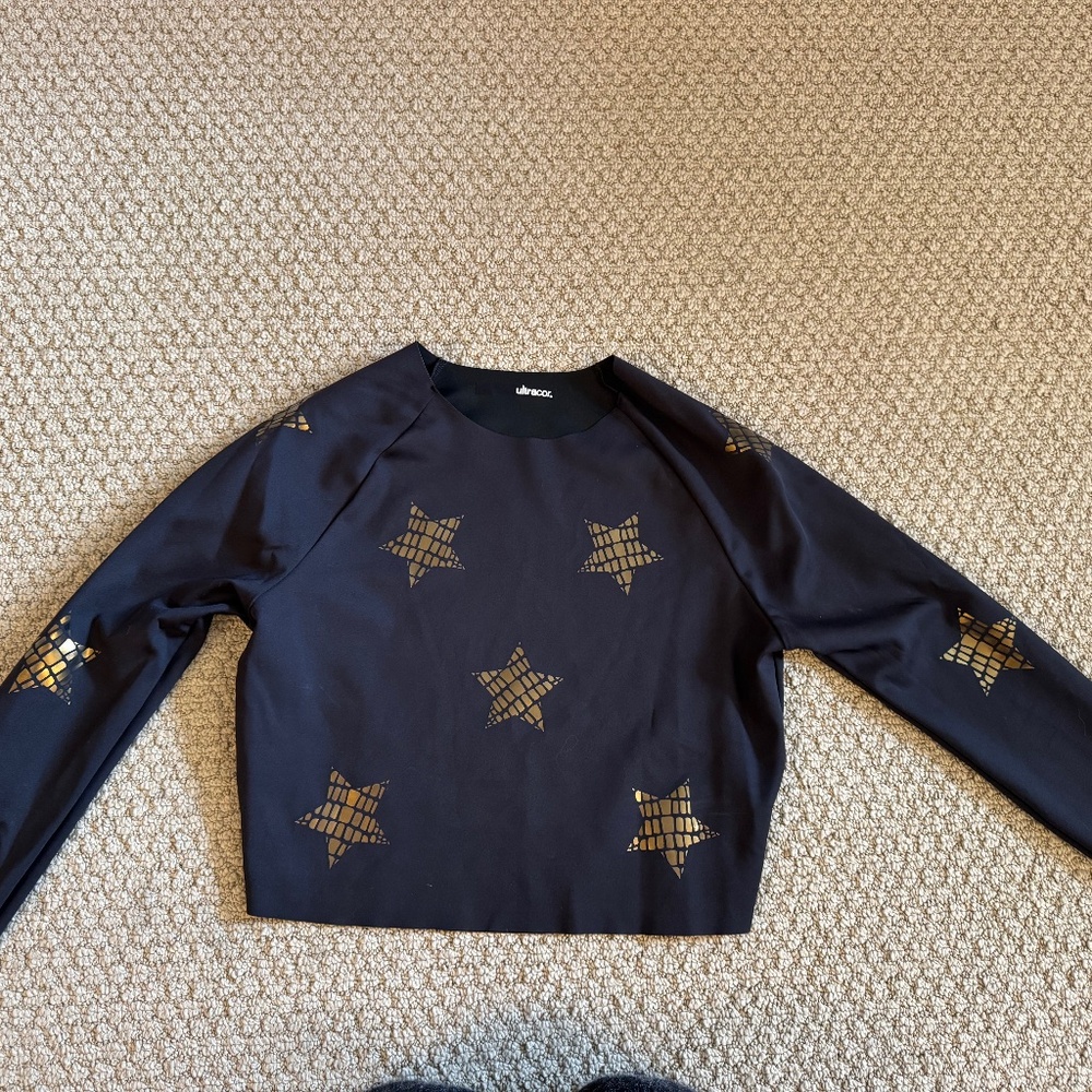 New Ultracor black and gold  long crop sleeve top with gold stars